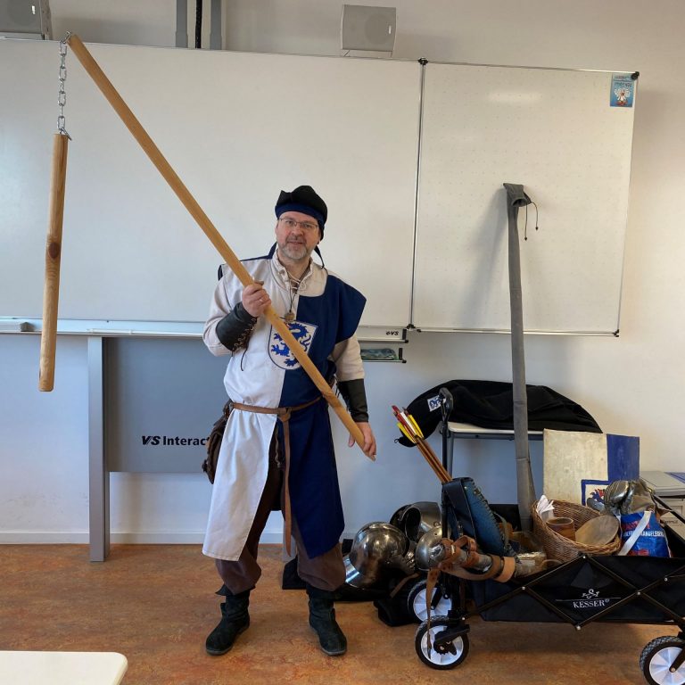 EE1C4FCD-7FCF-480E-BC0C-28EF1BEB64D6